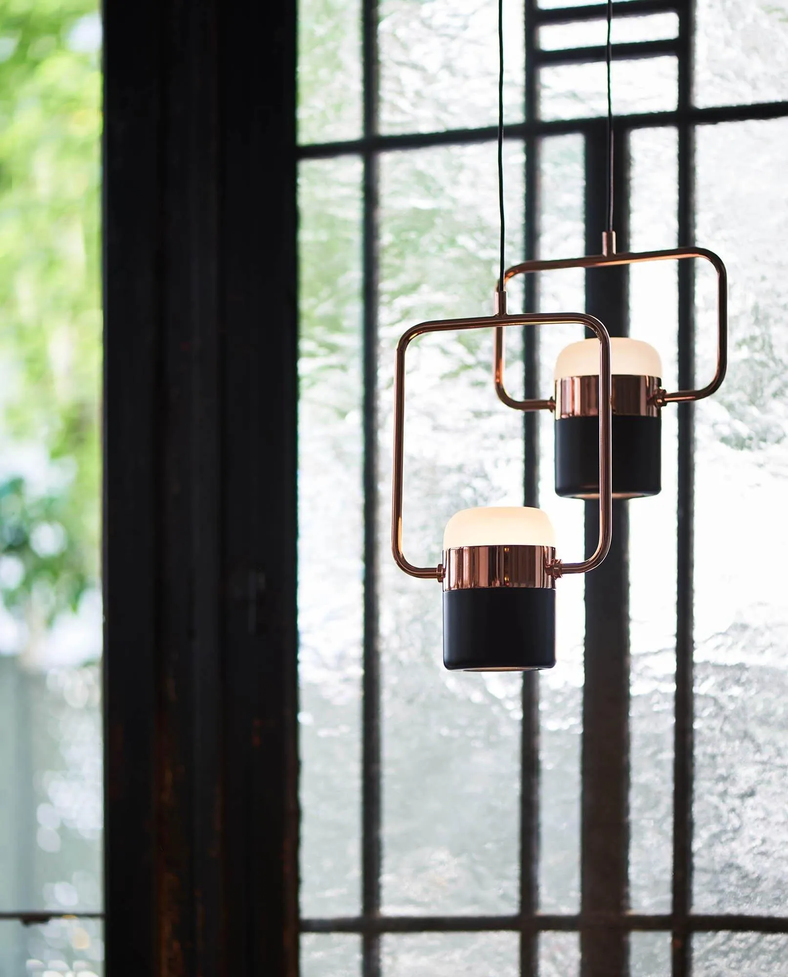 Adjustable Glass Pendant Light