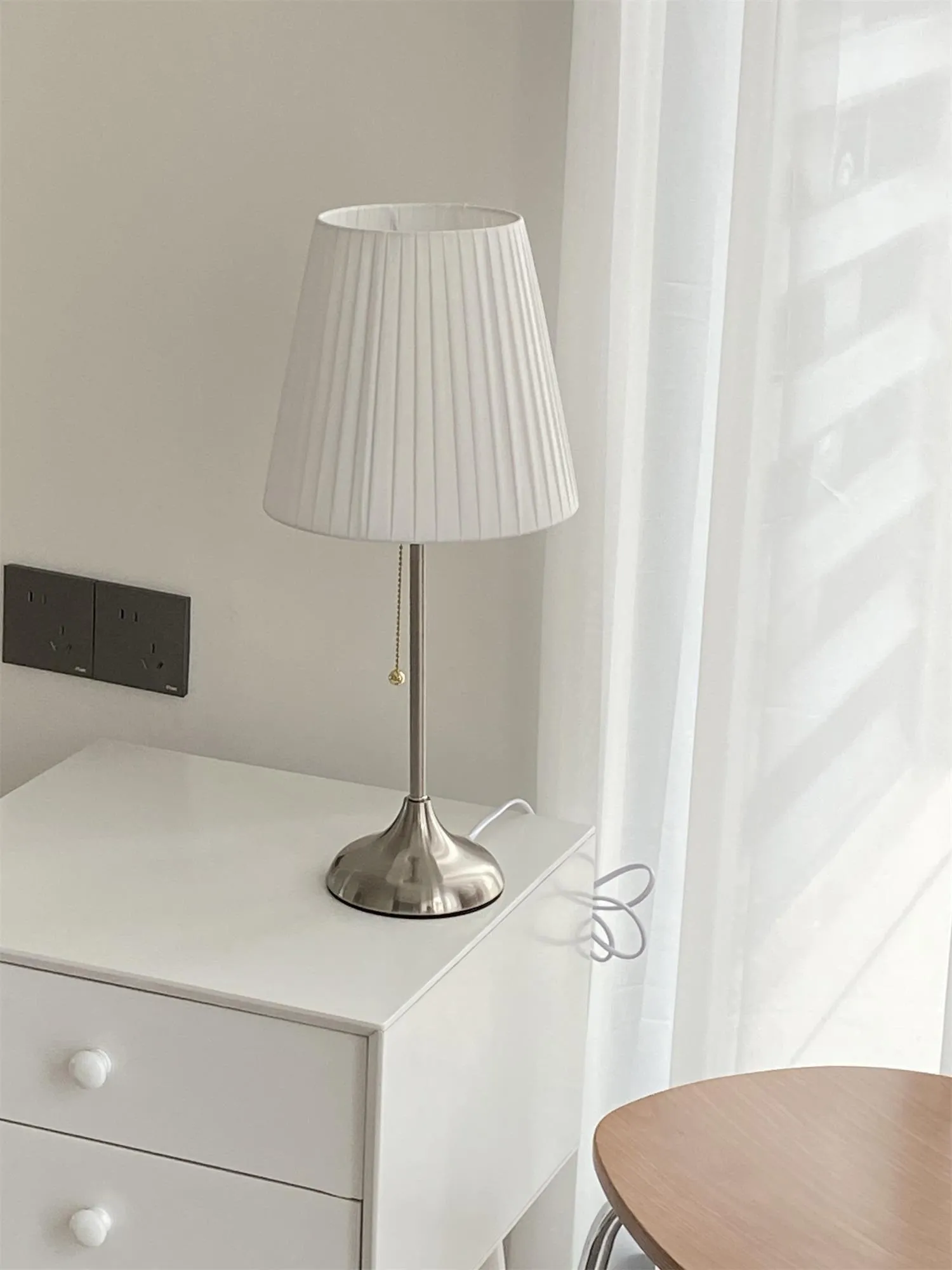 Arstid Table Lamp