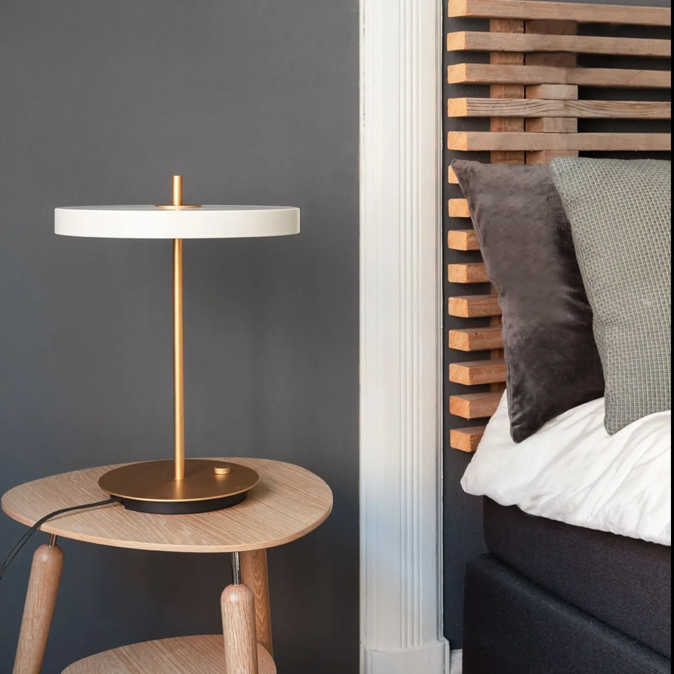 Asteria Table Lamp