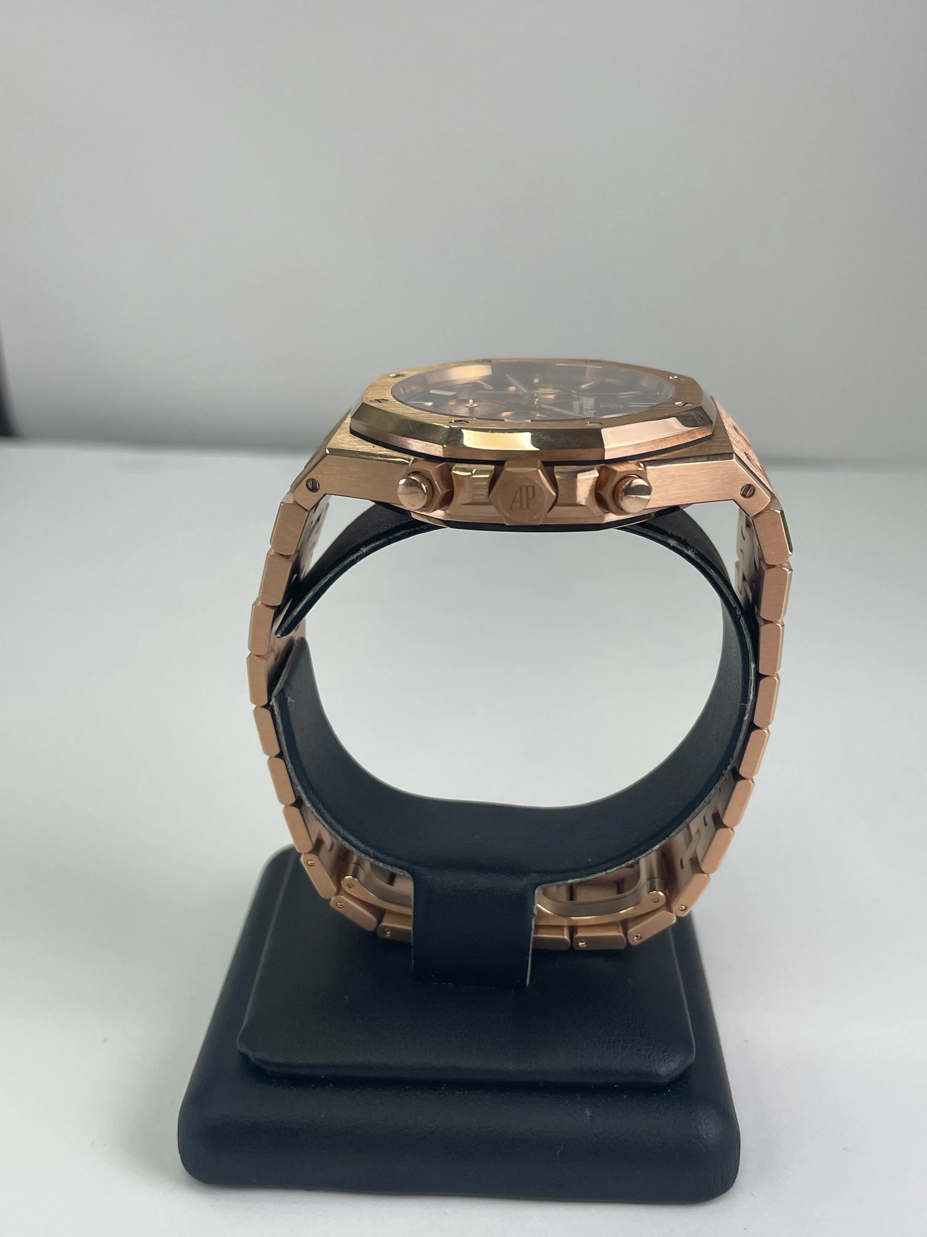 Audemars Piguet Royal Oak Selfwinding Chronograph/ 18K Rose Gold/ Brown Dial/ Rose Gold Sub-Dials (Ref#26331OR.OO.1220OR.02)