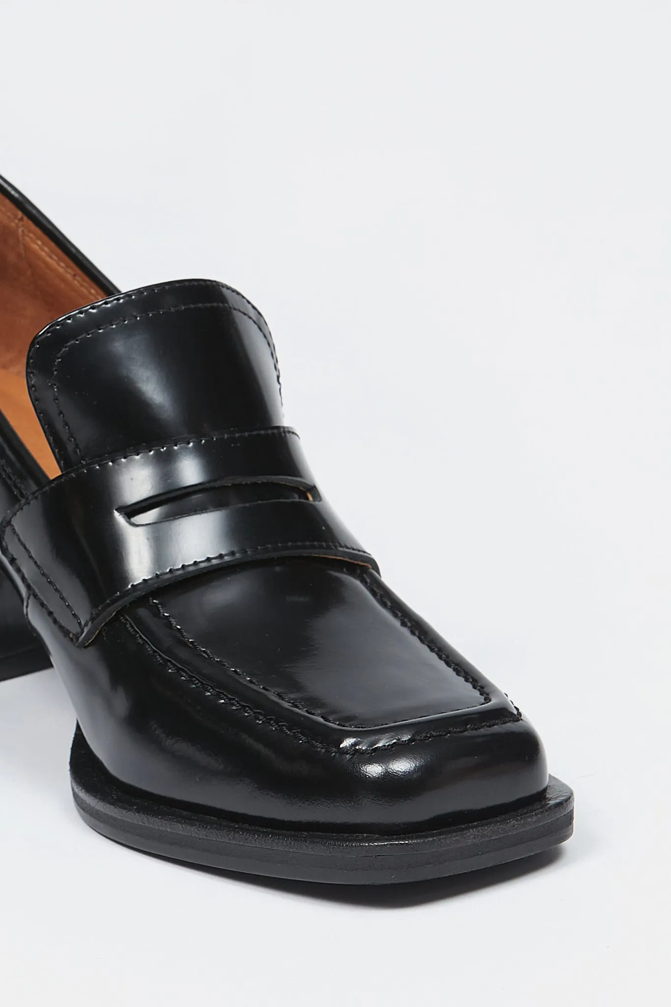 Cara Loafer Heel Black