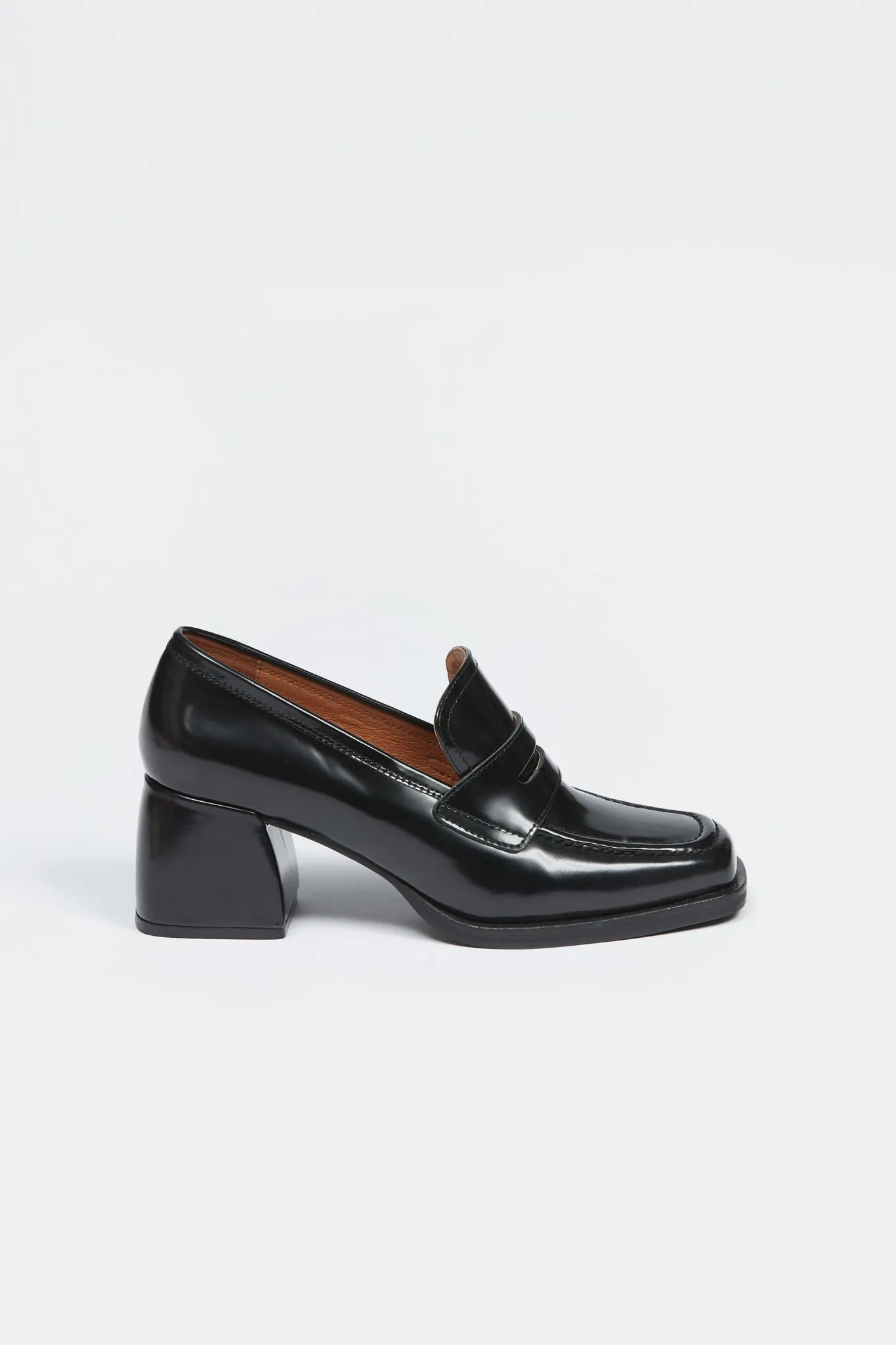 Cara Loafer Heel Black