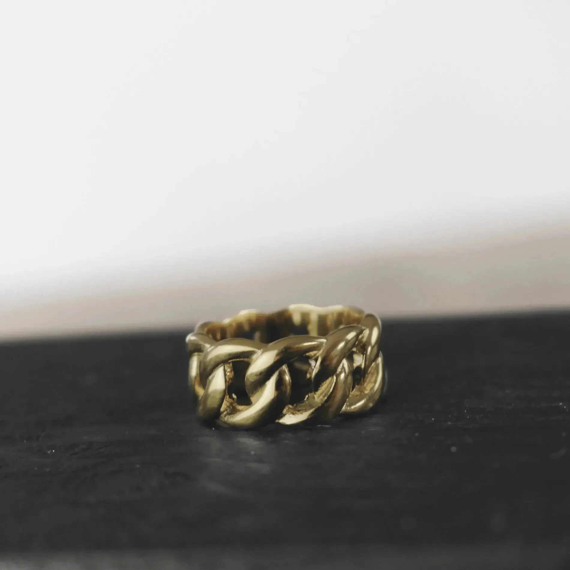 Courage Waterproof Link Statement Ring 18K Gold Plating