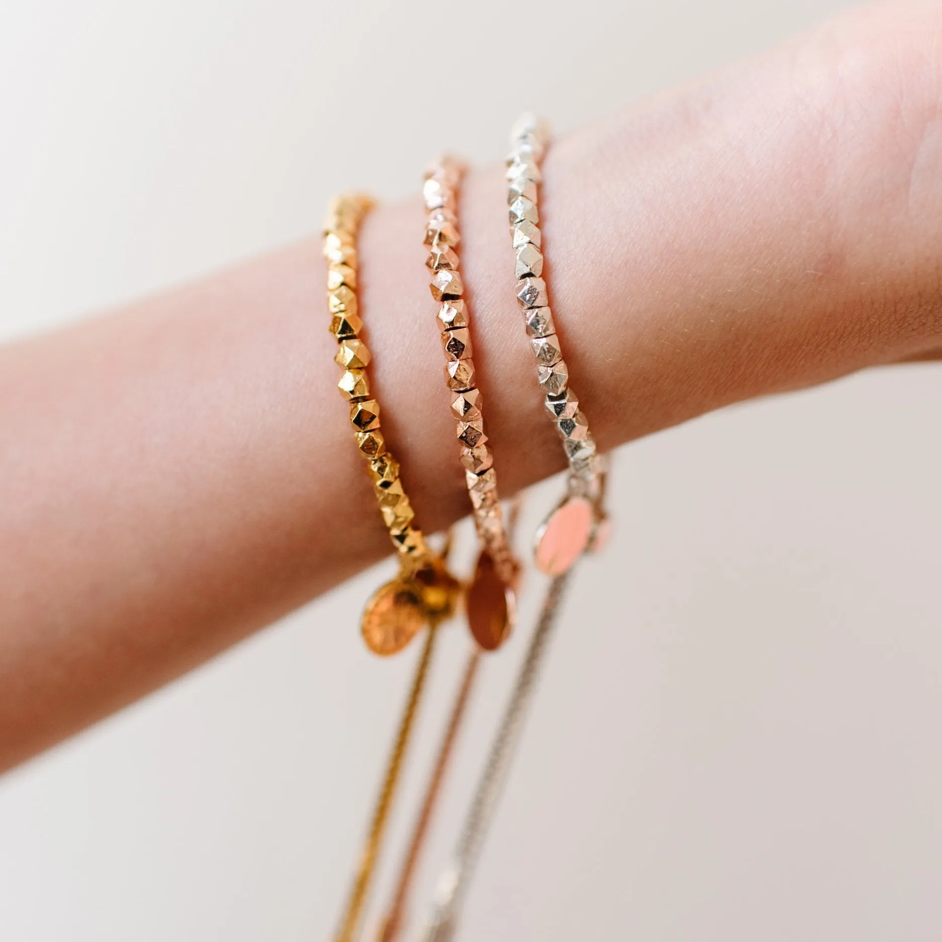 FEARLESS NUGGET ADJUSTABLE BRACELET - GOLD