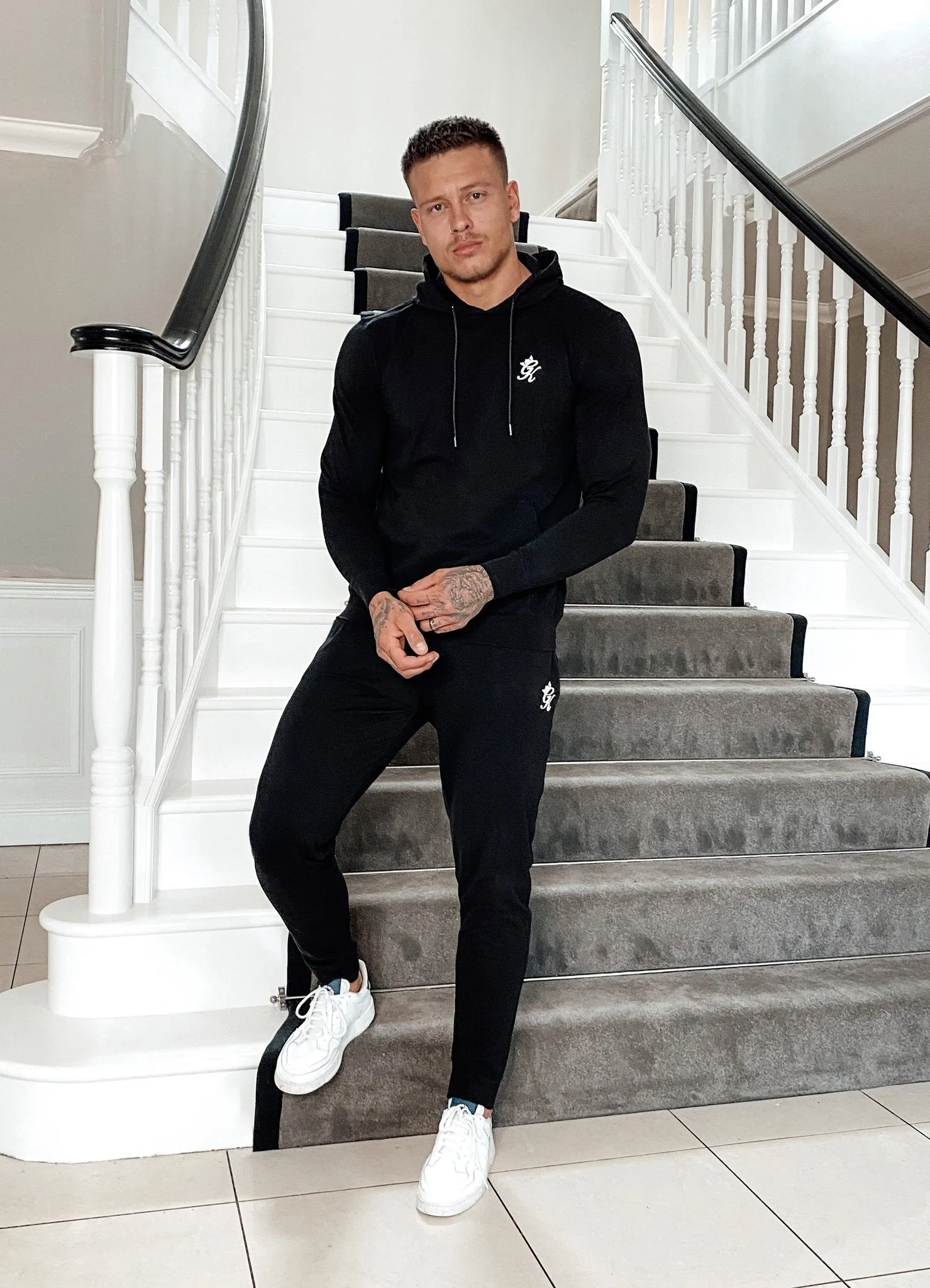 Gym King Lightweight Lounge Jogger - Black