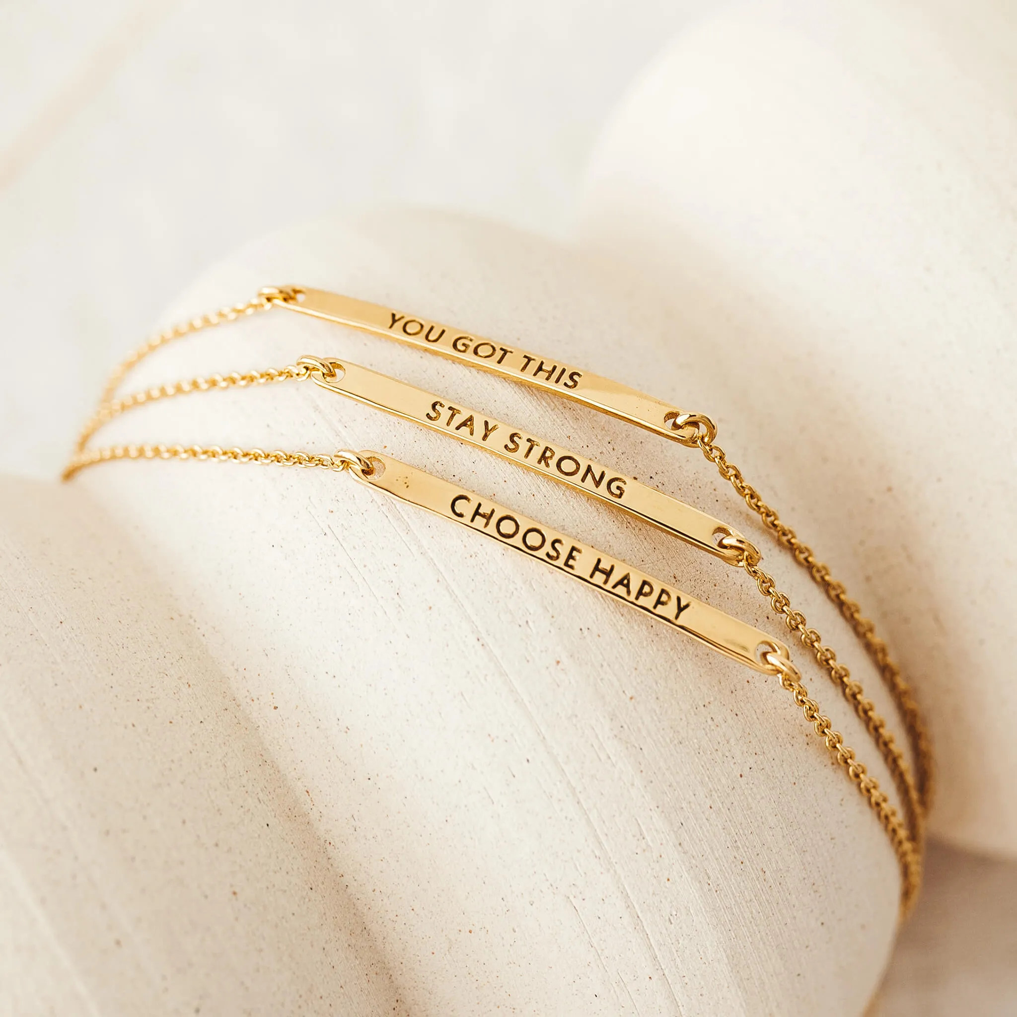 Inspiration Bracelet - Stay Strong (Gold Vermeil)