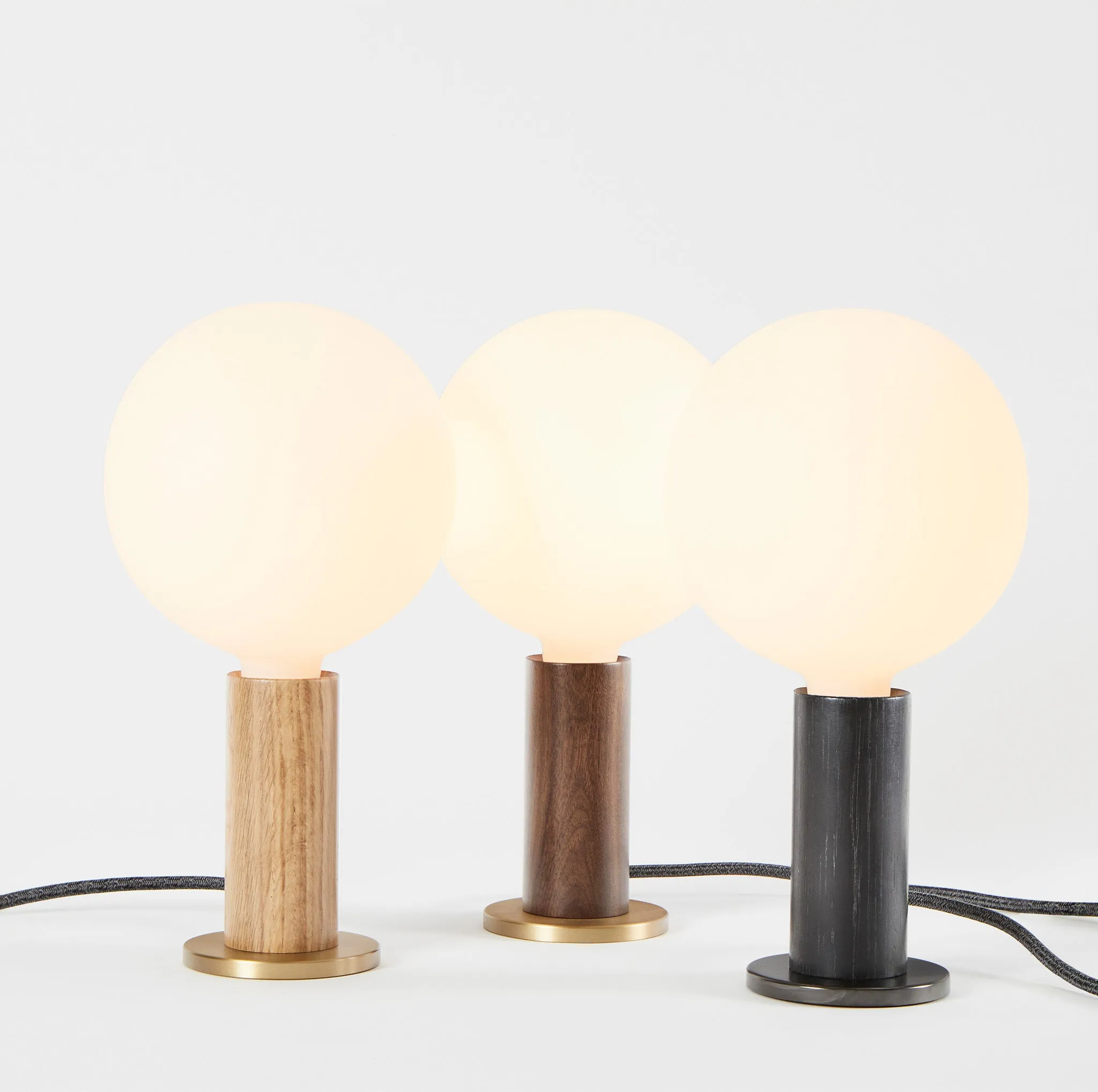 Knuckle Table Lamp in Walnut   Sphere IV