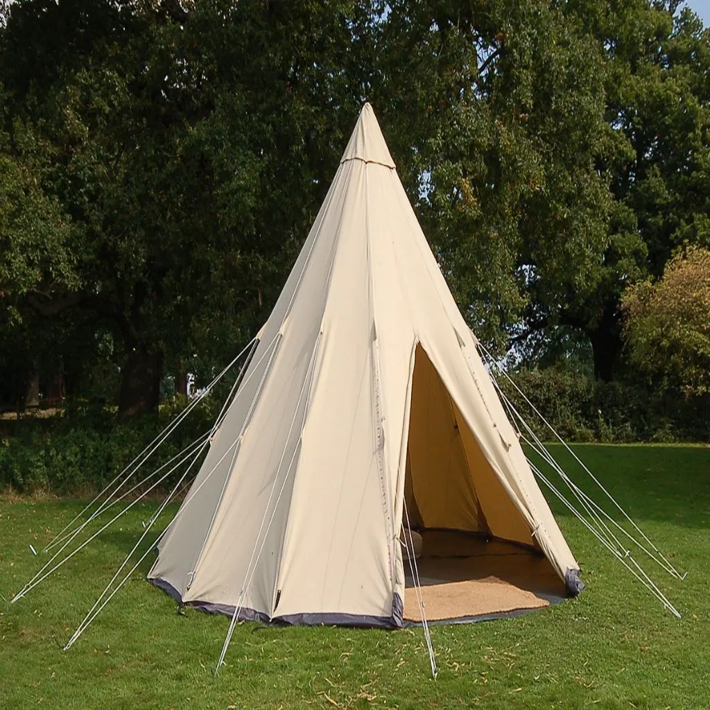 Luxury Canvas Tipi Tent