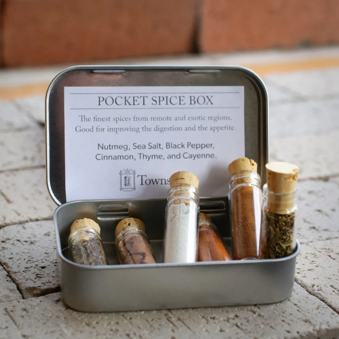 Pocket Spice Box