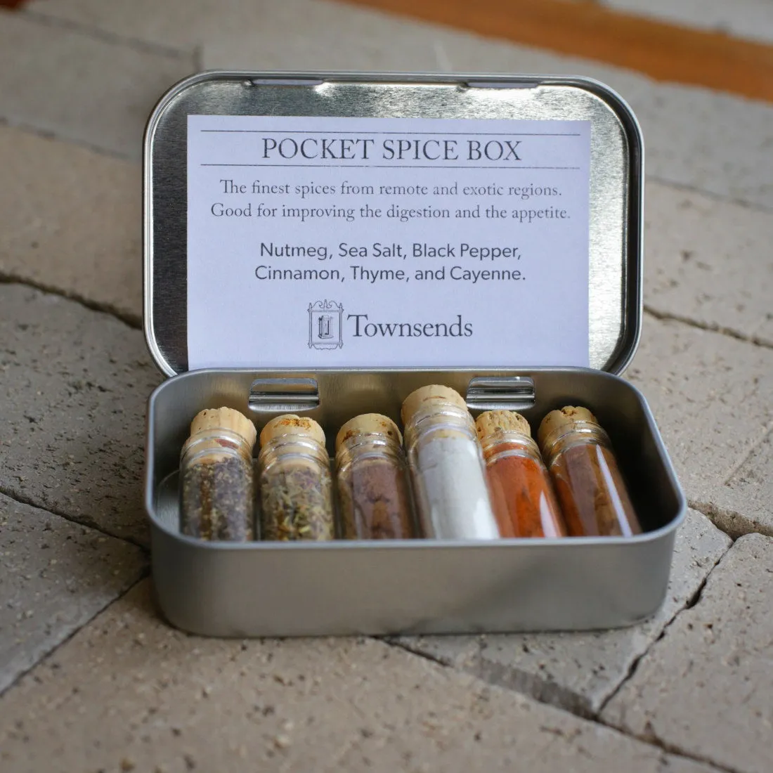 Pocket Spice Box