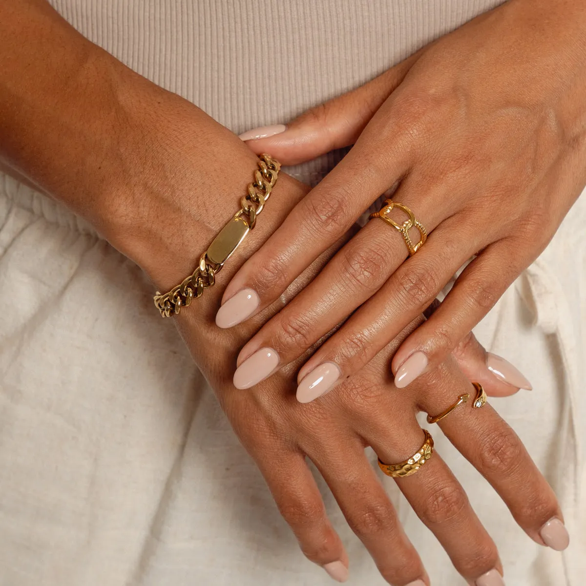 Rectangle Curb Chain Bracelet - 14K Gold Plated